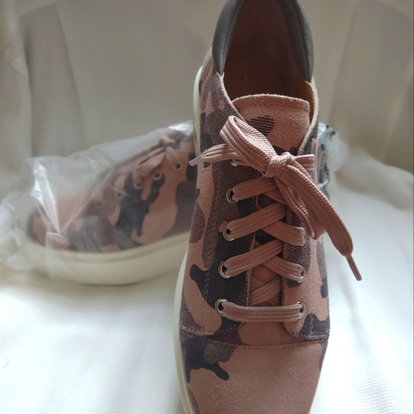 Linea Paolo kruz woman Sneakers size 9 Blush and gray como - Picture 3 of 8